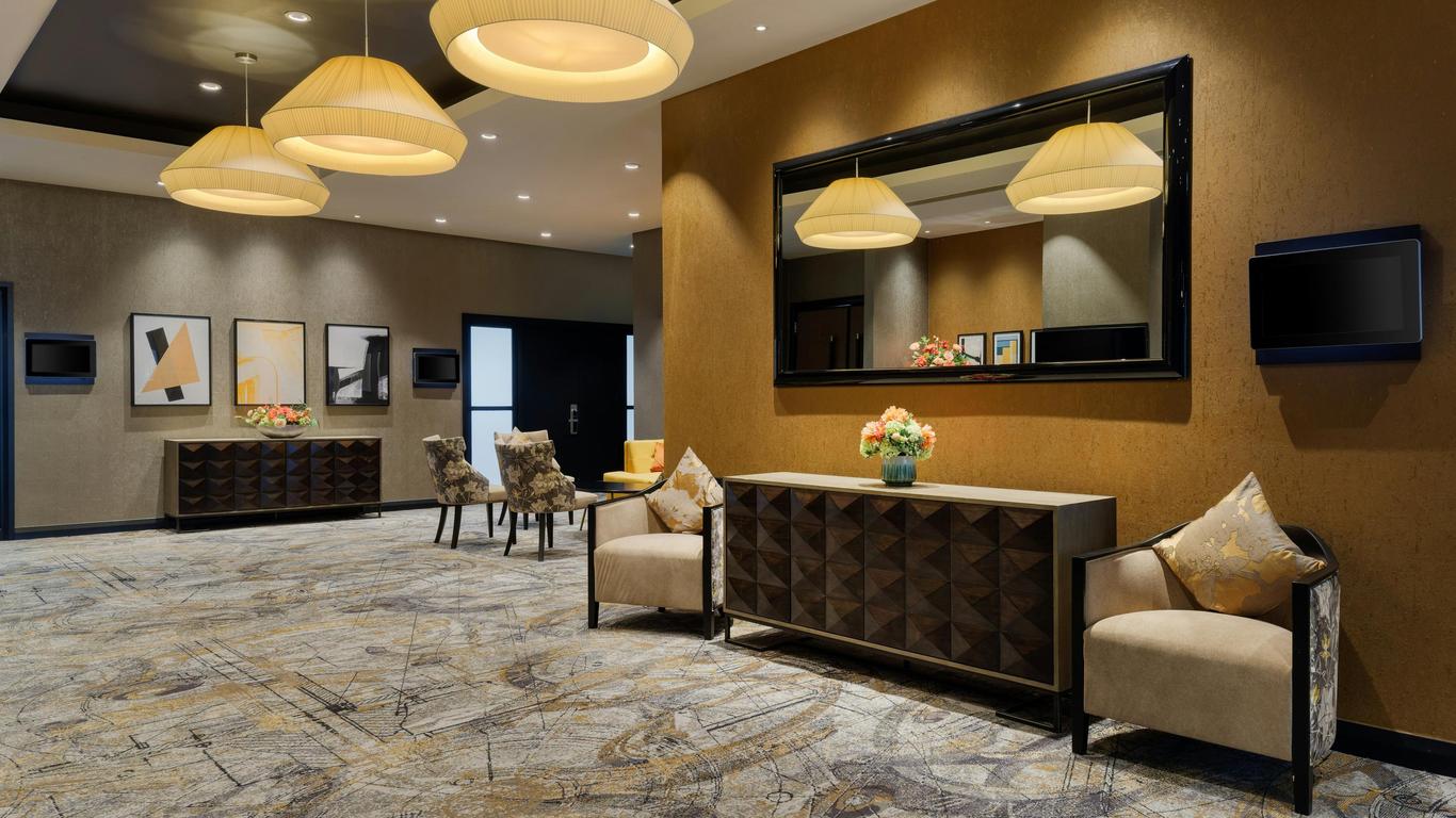 沃金希爾頓逸林酒店 - 沃金