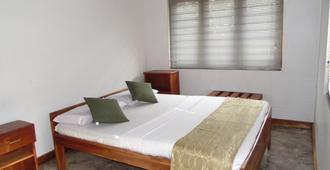 Xaviers Nila Villa - Trincomalee - Bedroom