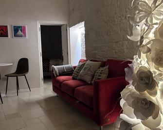 Montesanto 60 Suite & Relax Alberobello - Alberobello - Living room