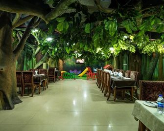 Empire Residency - Tiruvalla - Restaurante