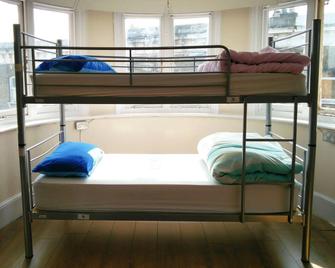 Hootananny Hostel - London - Bedroom
