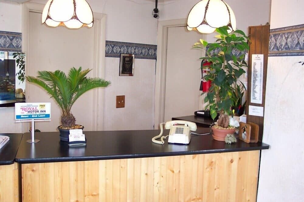 Royal Motor Inn - La Grande - Recepción