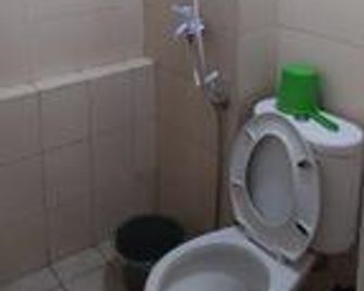 2br Apartemen Kalibata City By Aisyah Ling - Jakarta - Bedroom