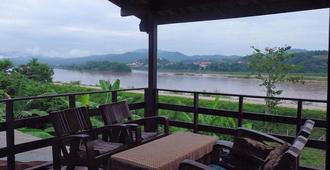 Baan Rimtaling Guest House - Chiang Khong - Balcony