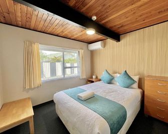 Mountain View Motel - Taupo - Bedroom