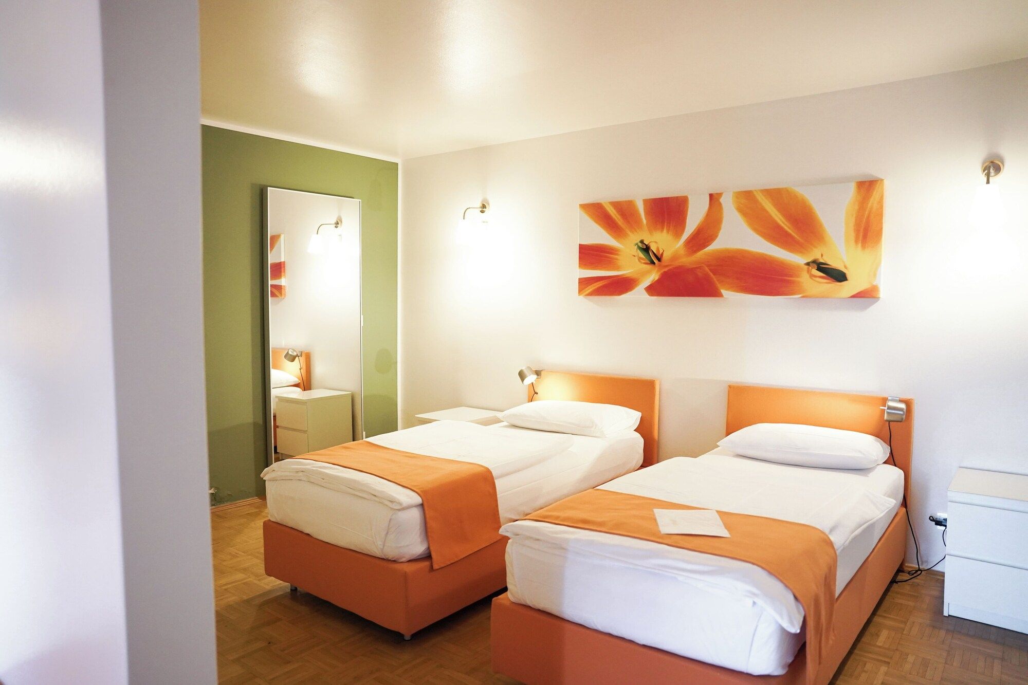 urraum Hotel - Pulheim - Camera da letto