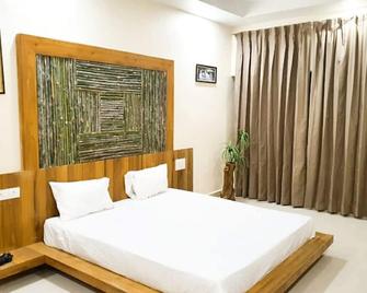 Wild Tiger Resorts Bandhavgarh - Tala - Bedroom