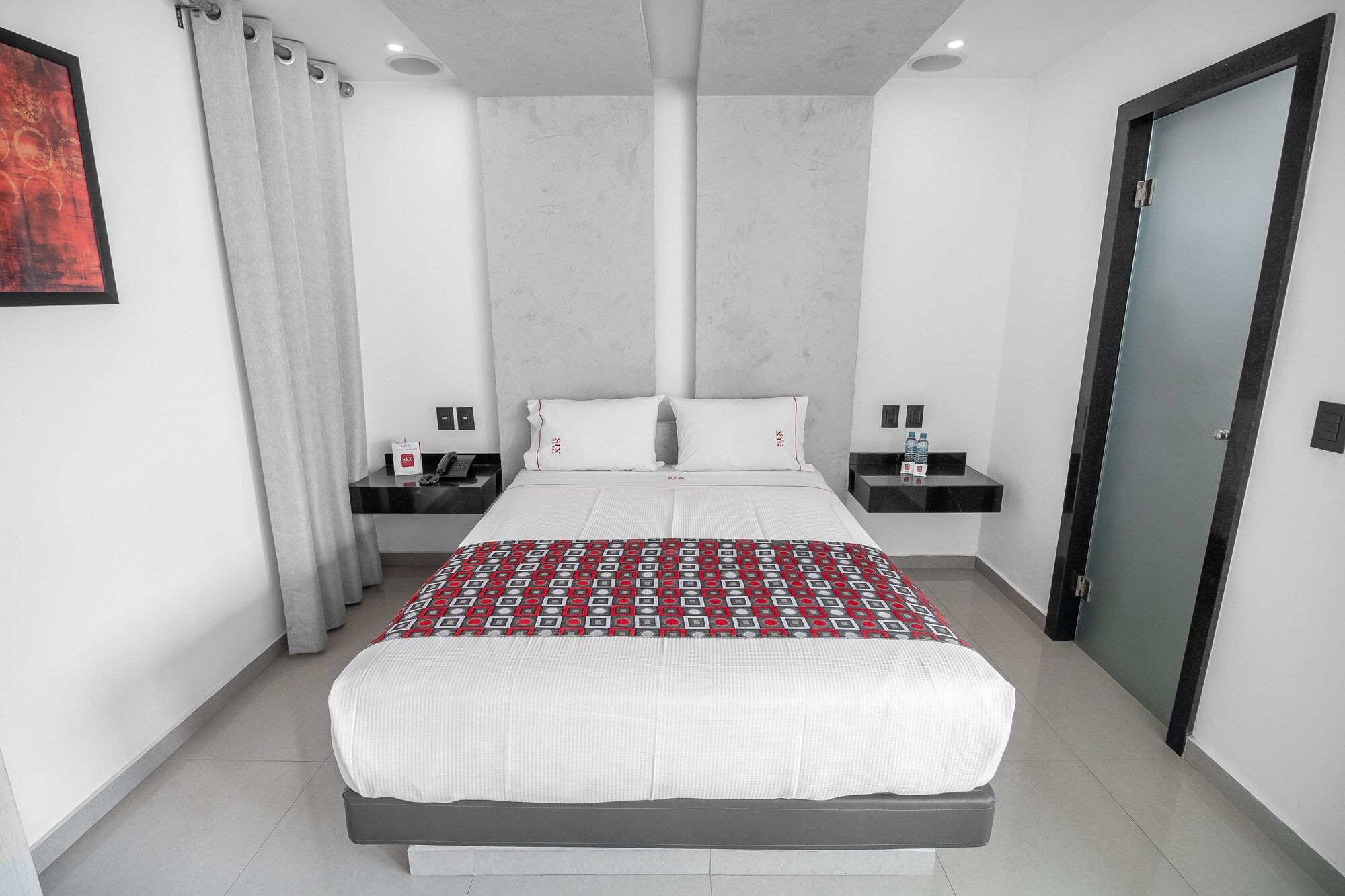 Six Hotel Guadalajara Expiatorio - גוואדאלחארה