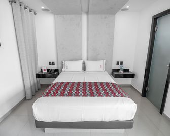 Six Hotel Guadalajara Expiatorio - Guadalajara