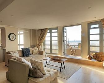 Surferscorner Self Catering Apartments - Le Cap - Salon