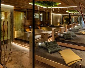 Saltria - your Alpine experience - Kastelruth - Lounge