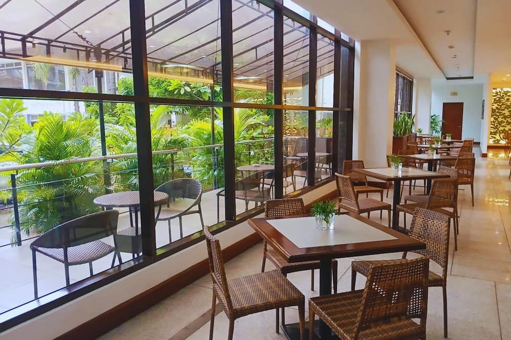 دوهيرا هوتل