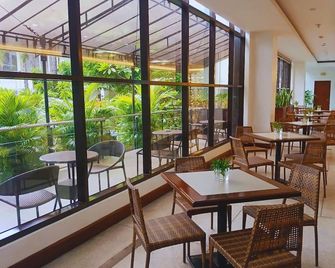 Dohera Hotel - Mandaue City - Ravintola
