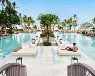 Dusit Thani Hua Hin - Cha-am - Uima-allas