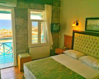 Aristo Pension - Behram - Schlafzimmer