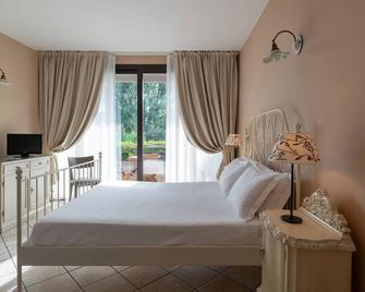 Il Sogno Apartments - Desenzano del Garda - Slaapkamer