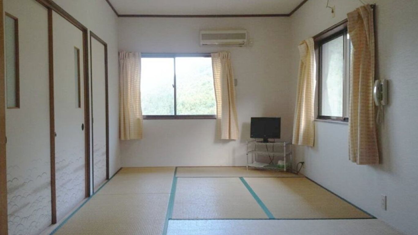 民宿イワナの里