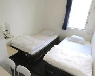 Chura Cabin Kokusai-Dori - Naha - Schlafzimmer