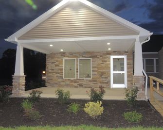 Relax Inn Bloomsburg - Bloomsburg