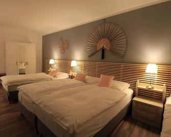 Zimmer Asiadreieck Pension - Lauterecken - Schlafzimmer