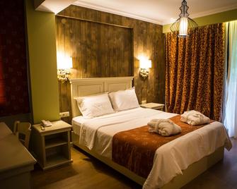 Irene's Resort - Loutraki - Schlafzimmer