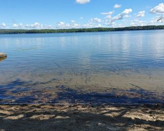 Gerbers 1870 Chalet - A touch of Bavaria in Canada - Killaloe - Beach