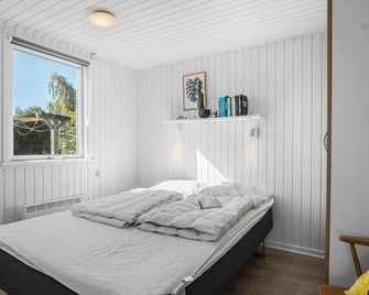 홀리데이 홈 인 브렌데루 핀 - 브렌더루프 - 침실