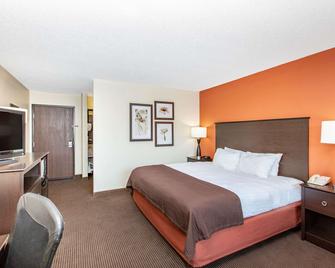 AmericInn by Wyndham Ottumwa - Ottumwa - Ložnice