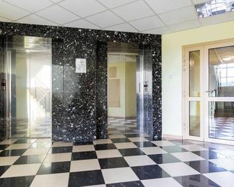 Spacerowa Apartments With Parking By Noc - Kolobrzeg - Lobby