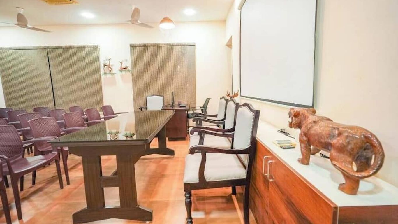 Mount Retreat Resorts - Madurai