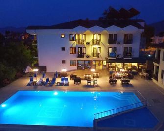 Kilim Hotel & Apart - Fethiye - Piscina