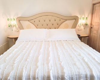 Rossini Guest House - Martina Franca - Bedroom
