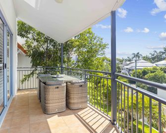 Rimini Holiday Apartments - Noosaville - Balcony