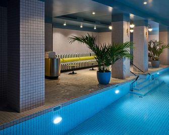 Hôtel du Rond-point des Champs-Élysées - Esprit de France - Paris - Piscina