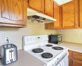 Cozy Stay in South Deerfield - Deerfield - Cocina