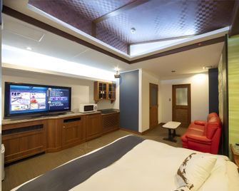 Hotel Noah Grande Sakuranomiya (Adult Only) - Osaka - Habitación