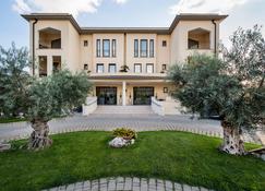 Best Western Premier Villa Fabiano Palace Hotel - Rende - Building