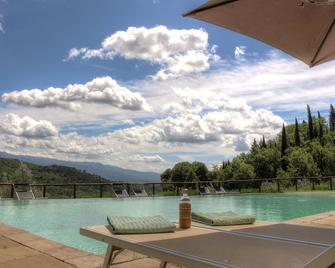 Agriturismo Casavecchia - Figline Valdarno - Piscina