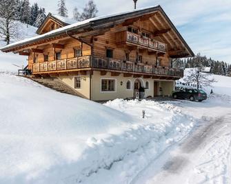 Modern Mansion near Ski Area in Salzburg - Eben im Pongau - Building