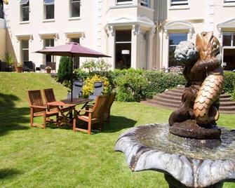 The Hotel Balmoral - Adults Only - Torquay - Patio