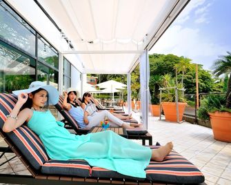 Hotel Katara Resort And Spa - Izu - Balcony