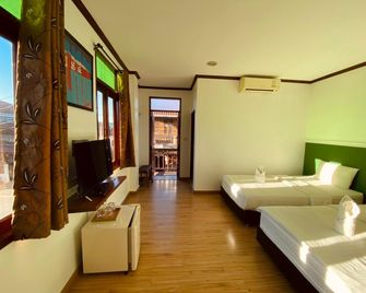 Sri Chiang Khan Hotel - Chiang Khan - Habitación