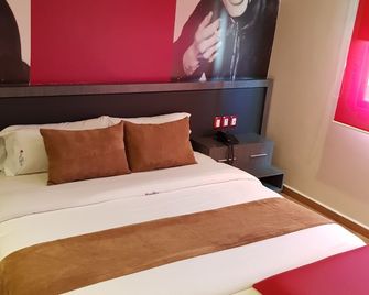 Hotel Hollywood - Mexico City - Bedroom