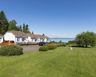 Motel au Fleuve d'Argent - Rivière-du-Loup - Gebäude