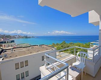 Ada Newday Resort Hotel - Kusadasi - Balcony