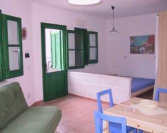 The Hypogeum Garden - One-Room Apartment Randa - Favignana - Favignana - Salon