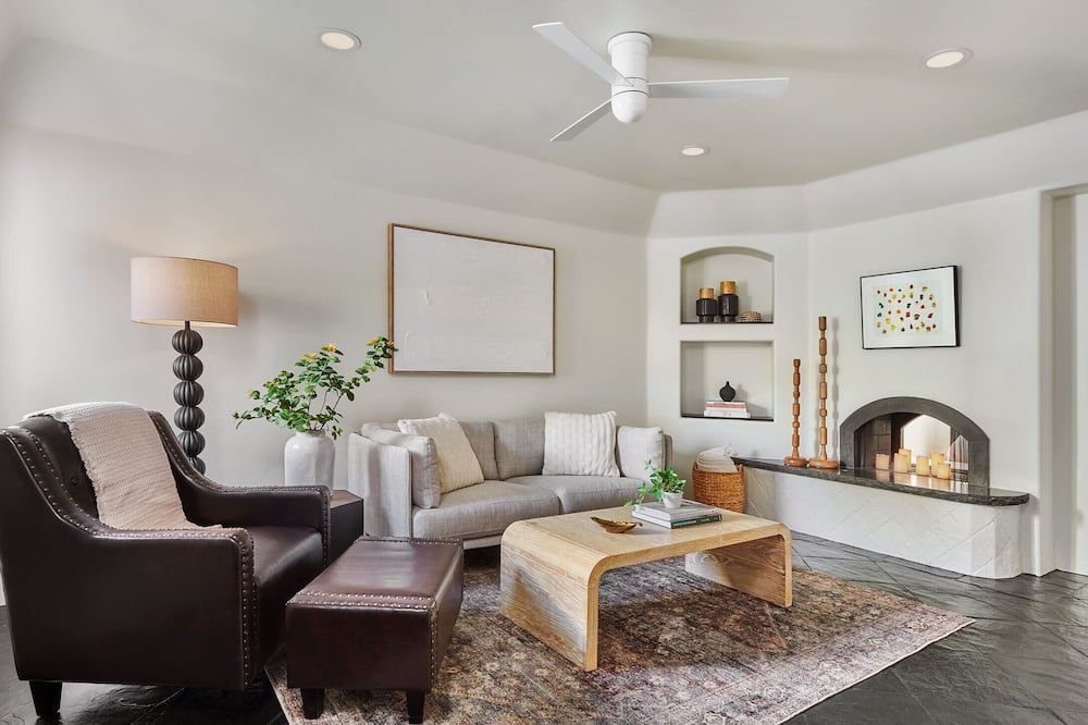 Lucille Palm Springs - פאלם ספירנגס - סלון