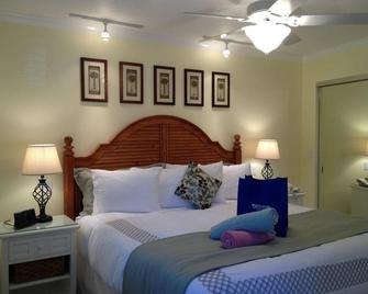 Siesta Palms By The Beach - Siesta Key - Bedroom