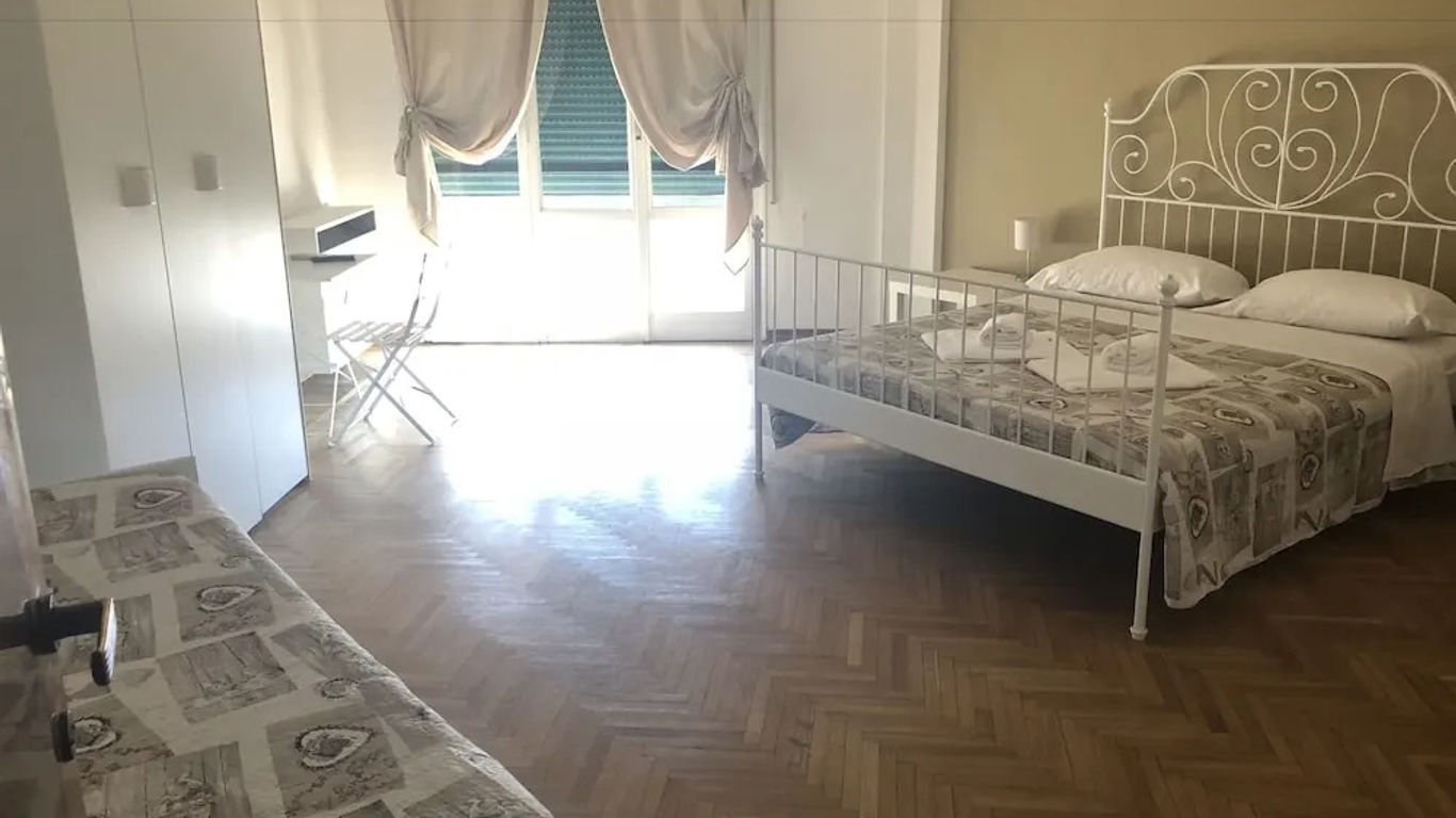 Myroom Centerstation Bologna