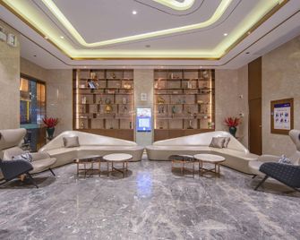 Yeste Nanchang Bayi Plaza Tengwang Pavilion - נאנצ'אנג - לובי